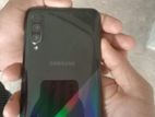 Samsung Galaxy A70 (Used)