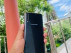 Samsung Galaxy A70 (Used)