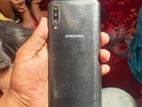 Samsung Galaxy A70 (Used)