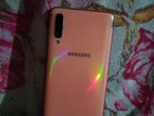 Samsung Galaxy A70 (Used)