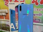 Samsung Galaxy A70 (Used)