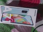 Samsung Galaxy A71 25 w চার্জার পাবেন (Used)