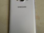 Samsung Galaxy J7 Amoled Disply 2/16GB (Used)