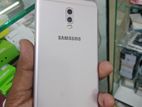 Samsung Galaxy J7 . (Used)