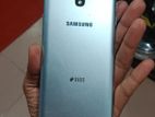 Samsung Galaxy J7 Pro . (Used)