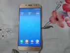 Samsung Galaxy J7 Pro . (Used)