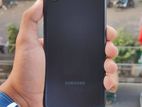 Samsung Galaxy M13 5G 4 GB / 64 (Used)