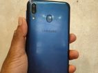 Samsung Galaxy M20 . (Used)
