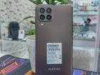 Samsung Galaxy M33 . (Used)