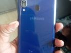 Samsung Galaxy M40 . (Used)