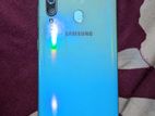 Samsung Galaxy M40 godd (Used)