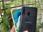 Samsung Galaxy M40 (Used)