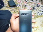Samsung Galaxy S10 . (Used)