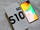 Samsung Galaxy S10 . (Used)