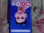 Samsung Galaxy S10 . (Used)