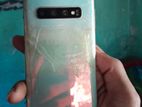 Samsung Galaxy S10 . (Used)