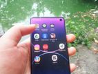 Samsung Galaxy S10 . (Used)