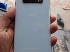 Samsung Galaxy S10 Plus . (Used)