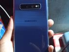 Samsung Galaxy S10 Plus . (Used)