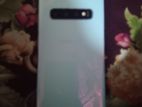 Samsung Galaxy S10 . (Used)