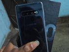 Samsung Galaxy S10 . (Used)