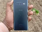 Samsung Galaxy S10 . (Used)