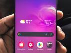 Samsung Galaxy S10 . (Used)