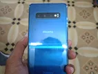 Samsung Galaxy S10 . (Used)
