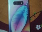 Samsung Galaxy S10e . (Used)