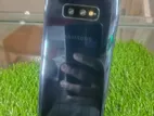 Samsung Galaxy S10e . (Used)