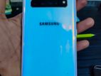 Samsung Galaxy S10e . (Used)