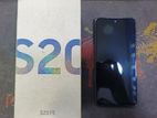 Samsung Galaxy S20 FE 8/128 ( With box ) (Used)