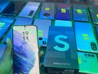 Samsung Galaxy S21 8/128 full box crgr (Used)