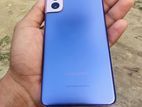 Samsung Galaxy S21 . (Used)