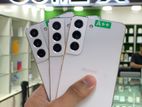 Samsung Galaxy S22 256gb white (Used)
