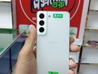 Samsung Galaxy S22 . (Used)