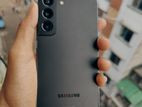 Samsung Galaxy S22 . (Used)