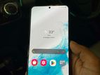 Samsung Galaxy S22 ` (Used)