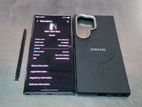 Samsung Galaxy S22 Ultra 12/256 (Used)