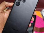 Samsung Galaxy S22 Ultra . (Used)