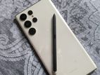 Samsung Galaxy S22 Ultra . (Used)
