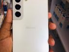Samsung Galaxy S22 (Used)