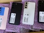 Samsung Galaxy S22 . (Used)