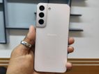 Samsung Galaxy S22 . (Used)