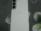 Samsung Galaxy S22 . (Used)