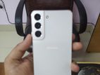 Samsung Galaxy S22 . (Used)