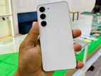 Samsung Galaxy S23 . (Used)