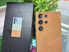 Samsung Galaxy S24 Ultra . (Used)