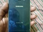 Samsung Galaxy S6 . (Used)