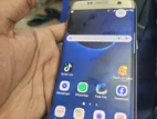 Samsung Galaxy S7 Edge . (Used)